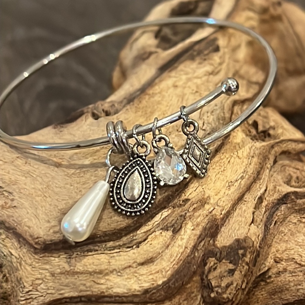 Bracelet - Picture 3 of 4